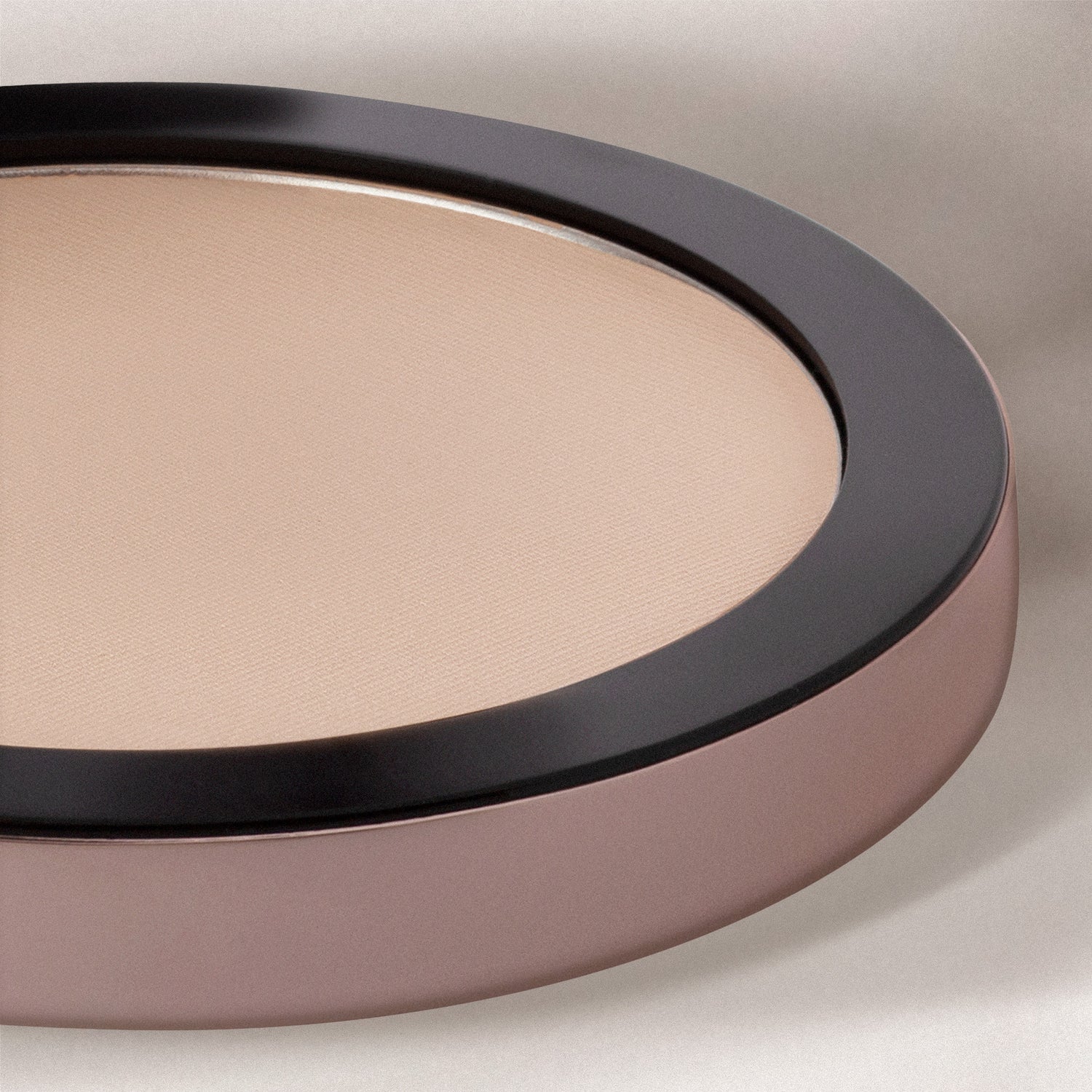 Mayfair Compact Powder 858 - Infallible