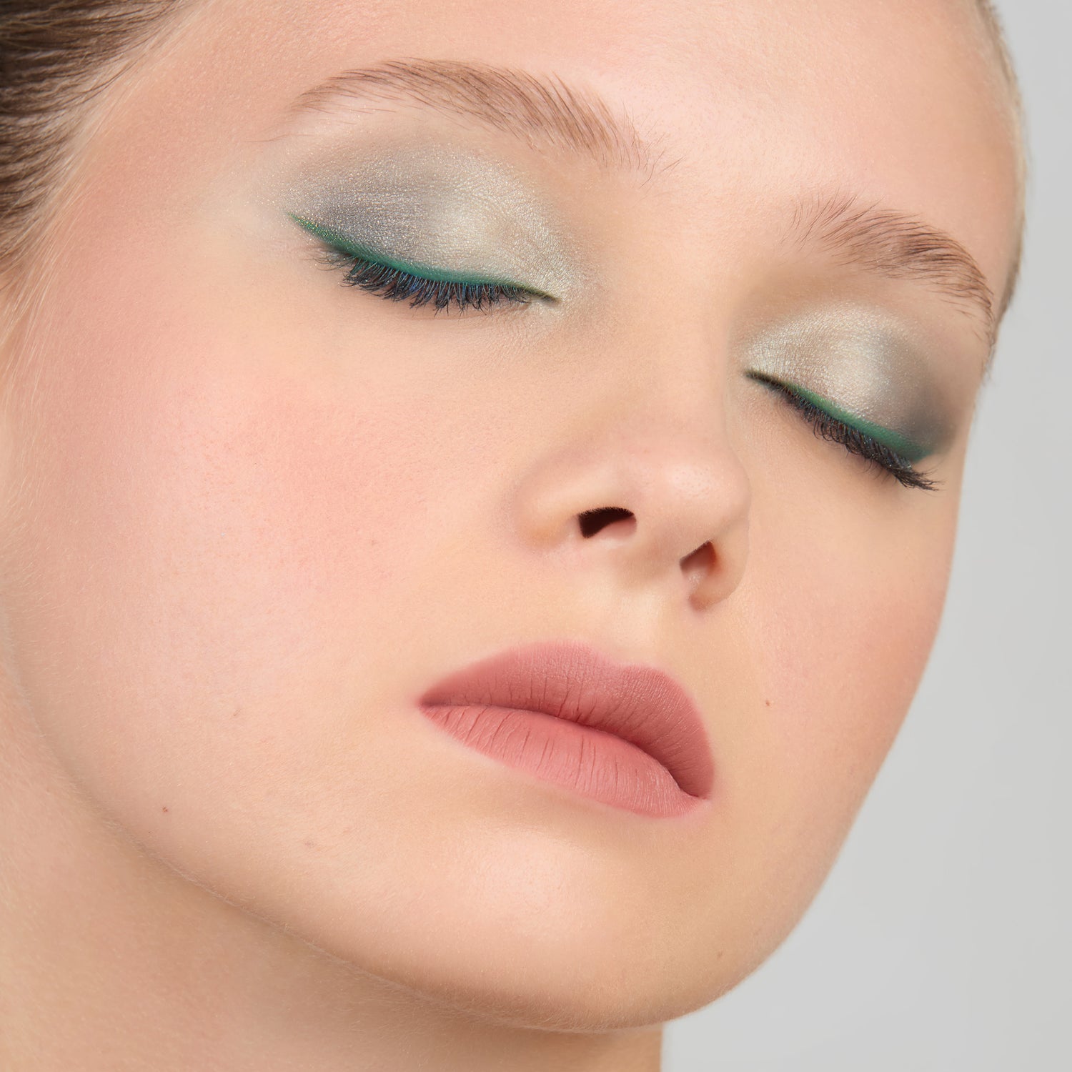Magic Duet Eyeshadow 331 - Kilburn