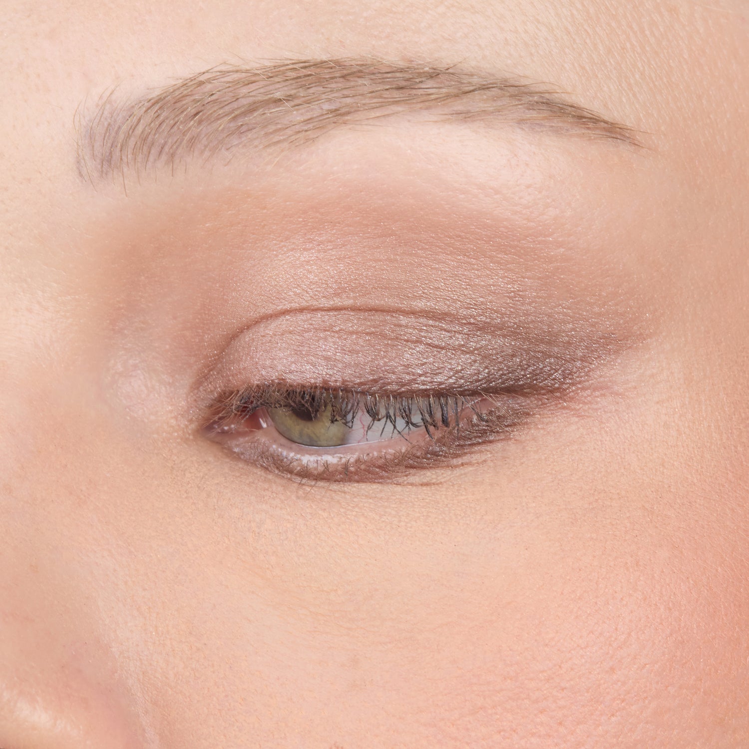 Magic Star Eyeshadow 302 - Belsize