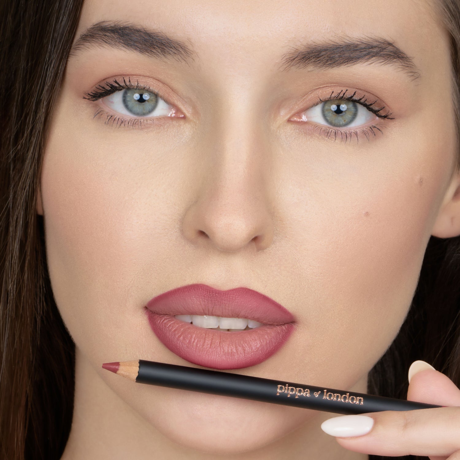 Defining Lip Liner 618 - Chryse