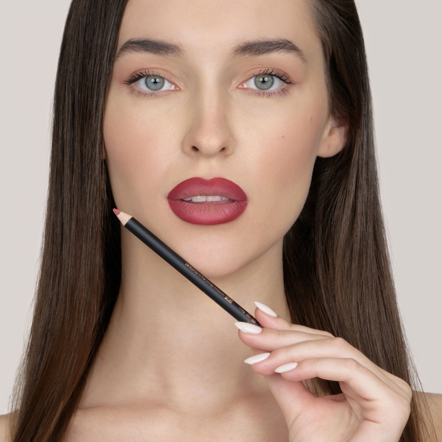 Defining Lip Liner 611 - Polyxo