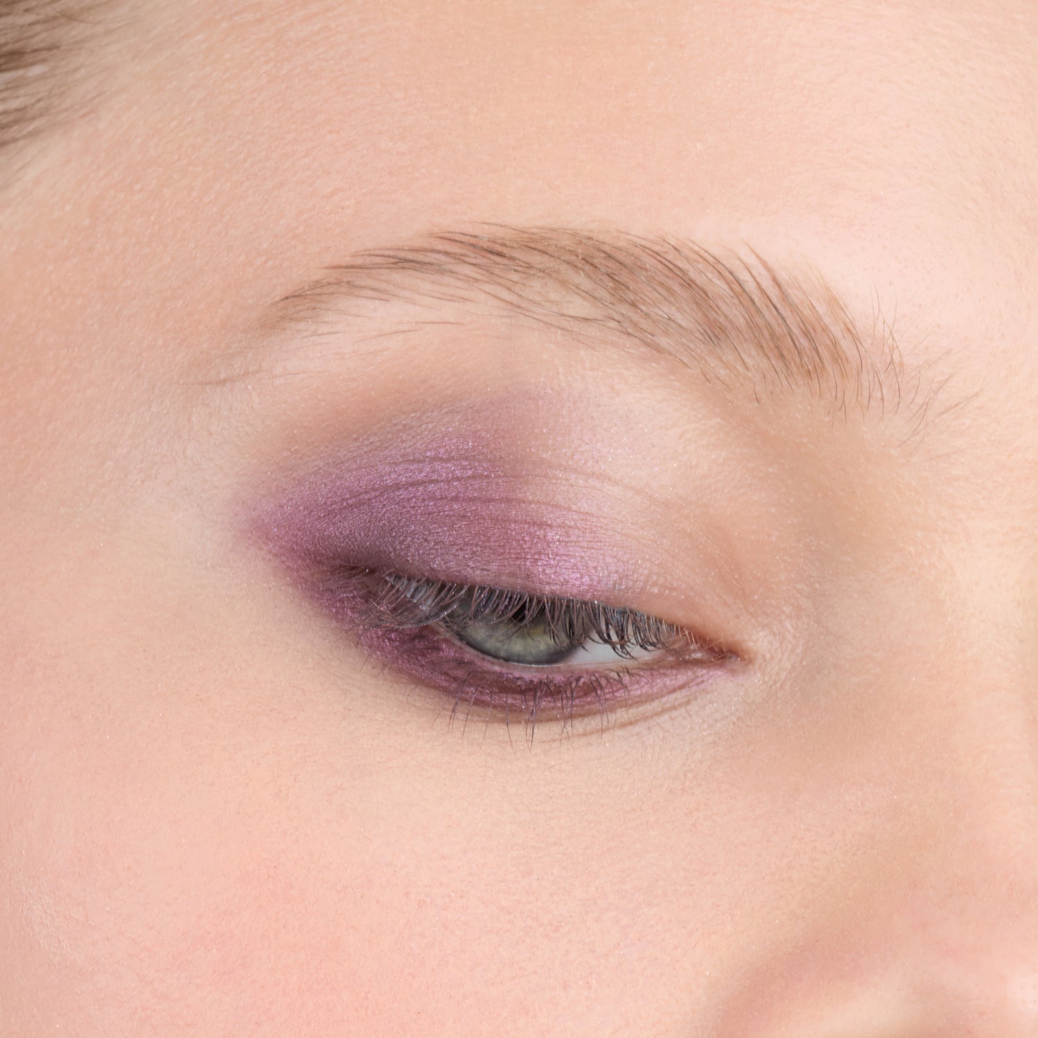 Magic Star Eyeshadow 312 - Osterley