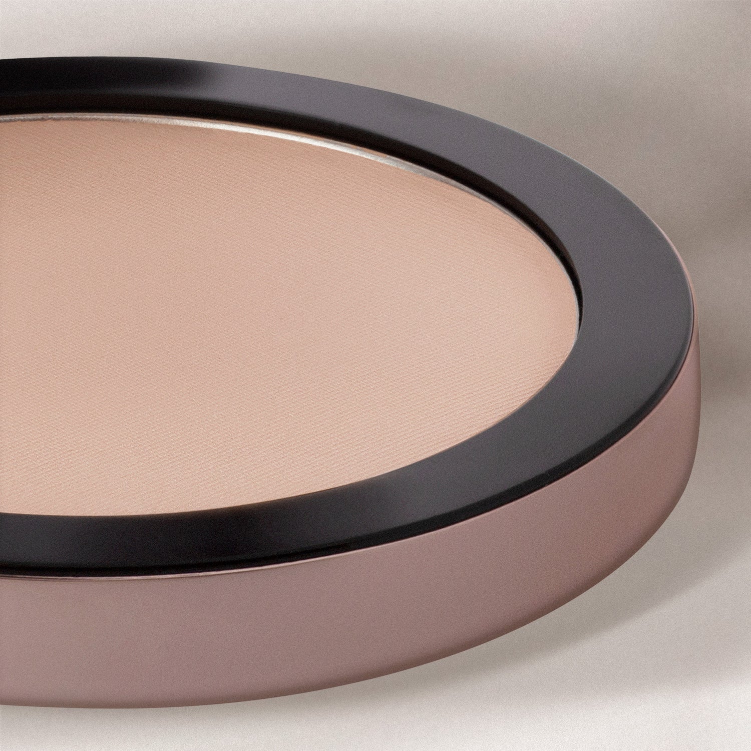 Mayfair Compact Powder 860 - Instinctive