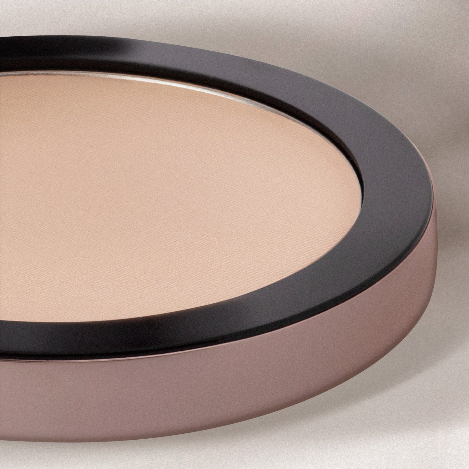 Mayfair Compact Powder 861 - Irresistible