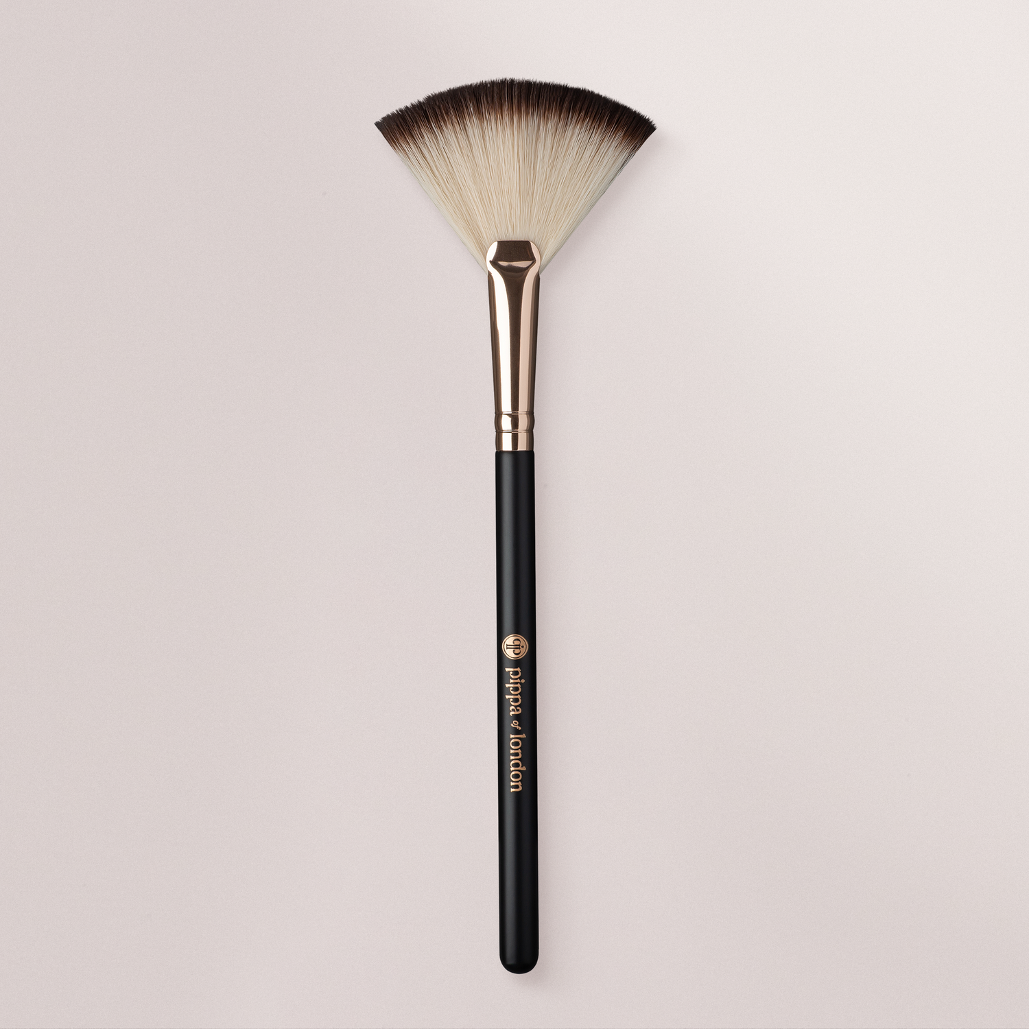 Studio FX Fan Brush - 786