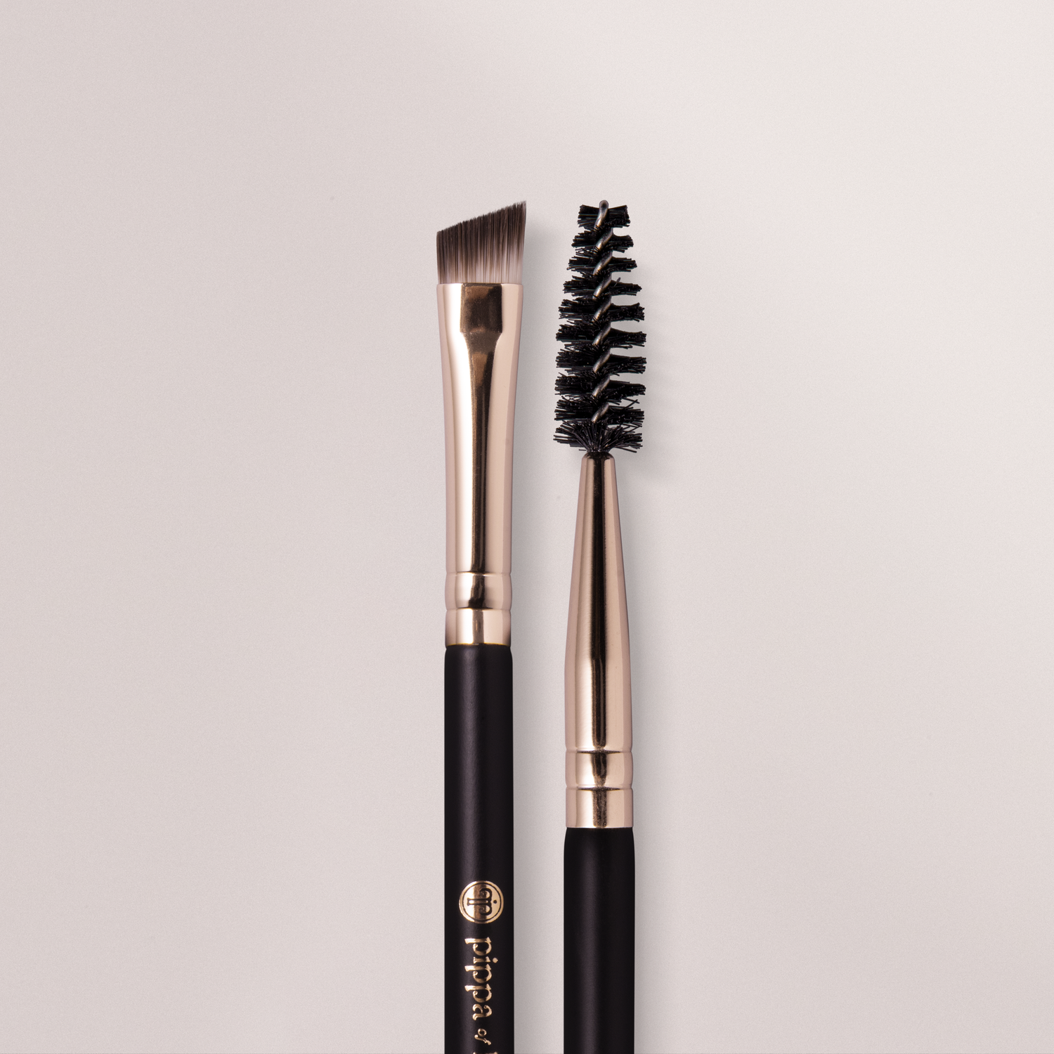 Studio FX Fill & Sculpt Eyebrow Brush - 790