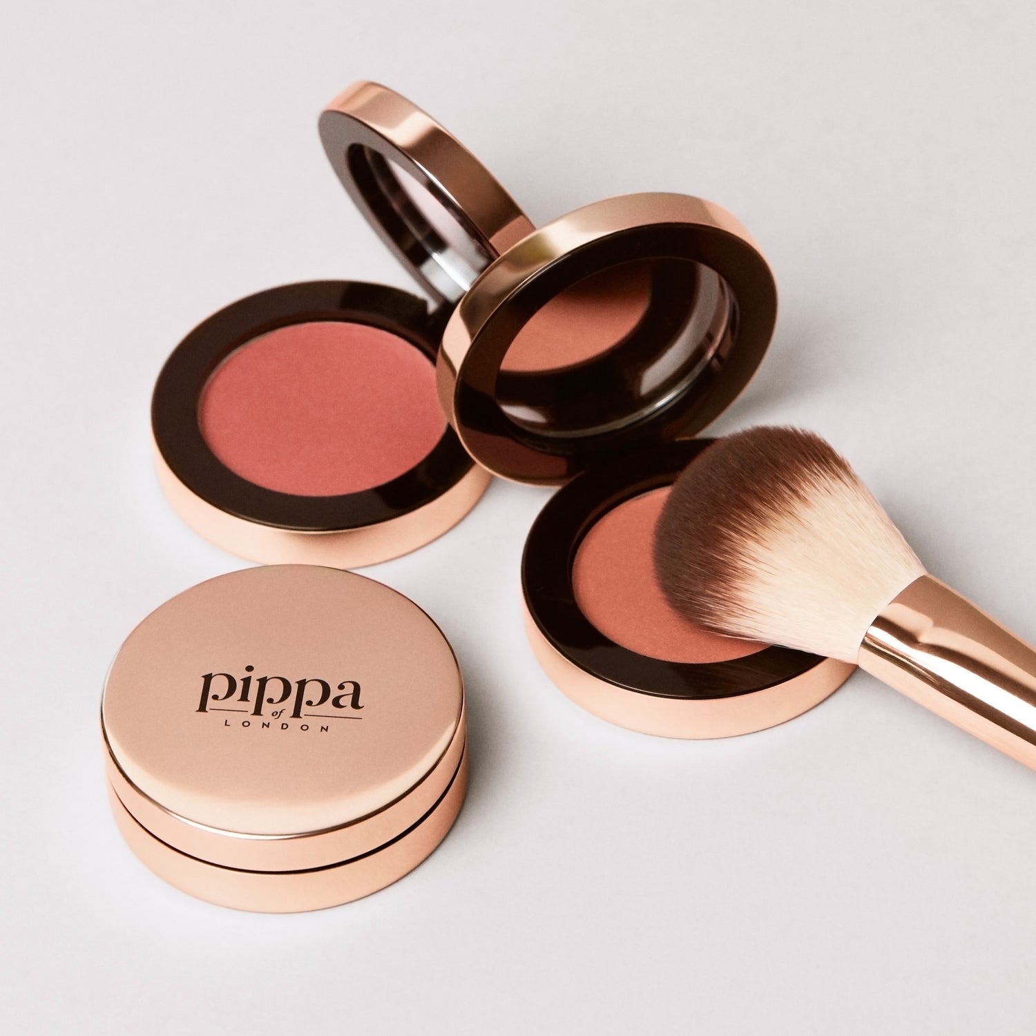 Remix Compact Powder Case - 001